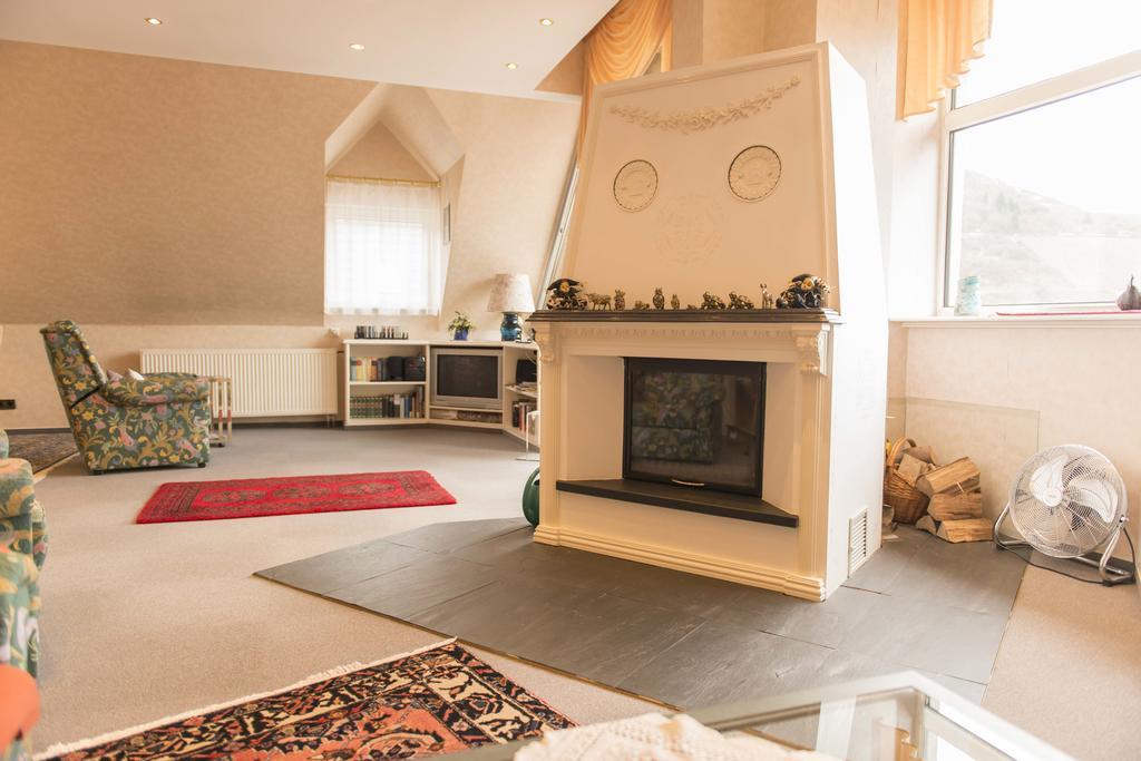 Ferienwohnung Burg Eltz Treis-Karden Camera foto
